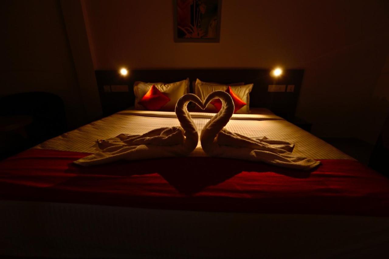 Hotel Nithya Kottayam Exteriör bild